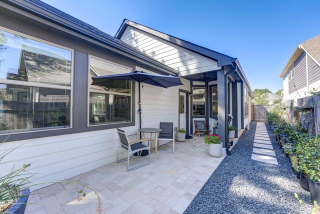 111 Sugar Peak Court, Montgomery, TX 77316