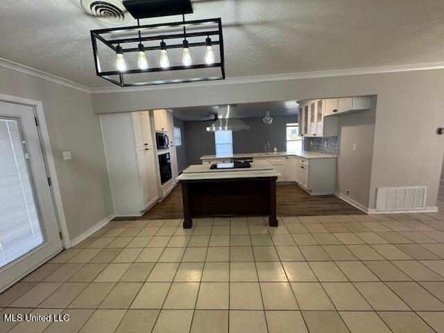 2225 Popps Ferry Road, Biloxi, MS 39532