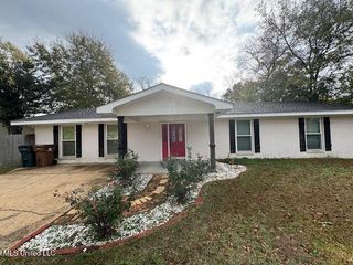 2225 Popps Ferry Road, Biloxi, MS 39532