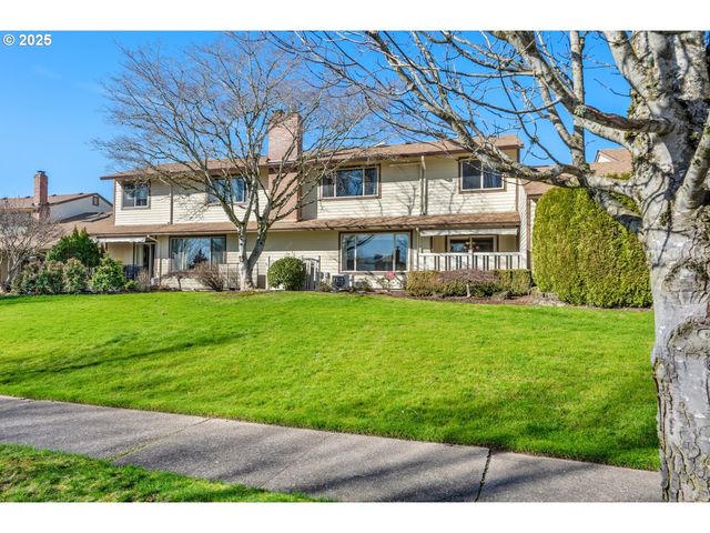 10350 Sw GREENLEAF Ter, Portland, OR 97224