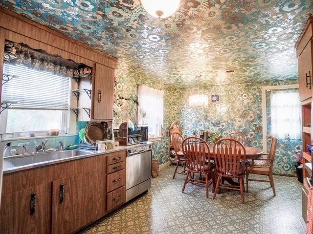 53 Yale Road, Needham, MA 02494