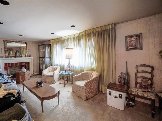 53 Yale Road, Needham, MA 02494