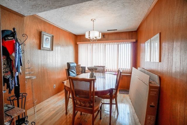 53 Yale Road, Needham, MA 02494