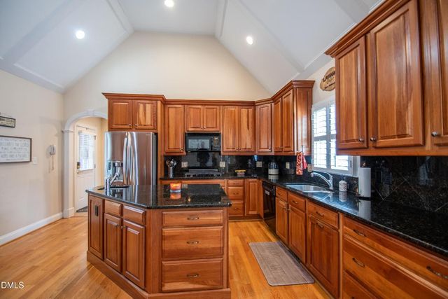 5708 Castlebrook Drive, Raleigh, NC 27604