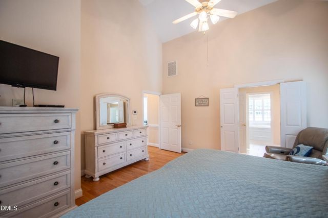 5708 Castlebrook Drive, Raleigh, NC 27604