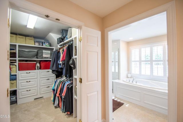 5708 Castlebrook Drive, Raleigh, NC 27604