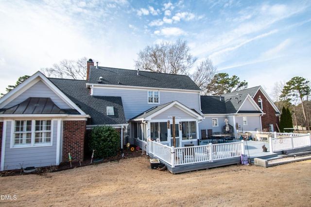 5708 Castlebrook Drive, Raleigh, NC 27604