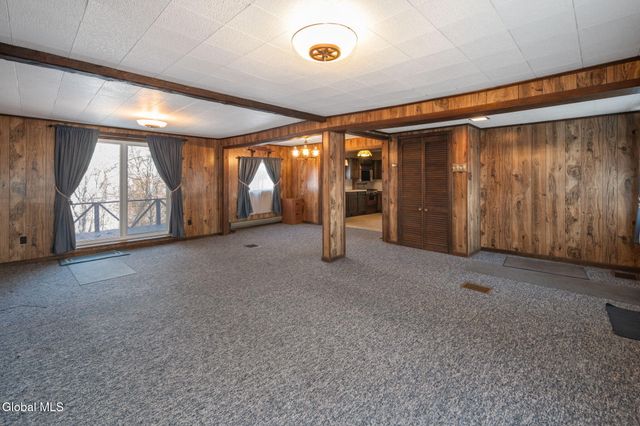 114 Seebers Lane, Canajoharie, NY 13317