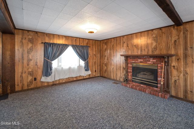 114 Seebers Lane, Canajoharie, NY 13317