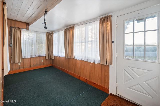 114 Seebers Lane, Canajoharie, NY 13317