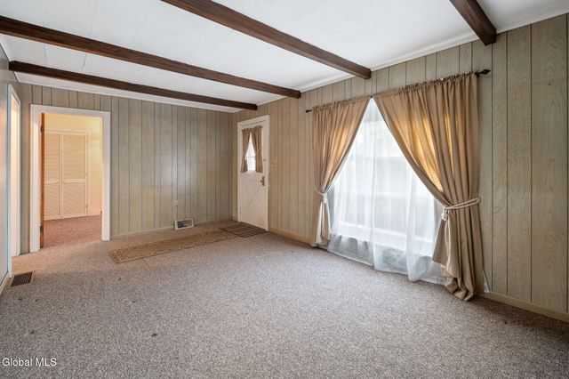 114 Seebers Lane, Canajoharie, NY 13317