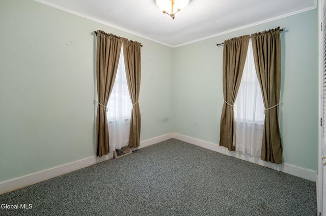 114 Seebers Lane, Canajoharie, NY 13317