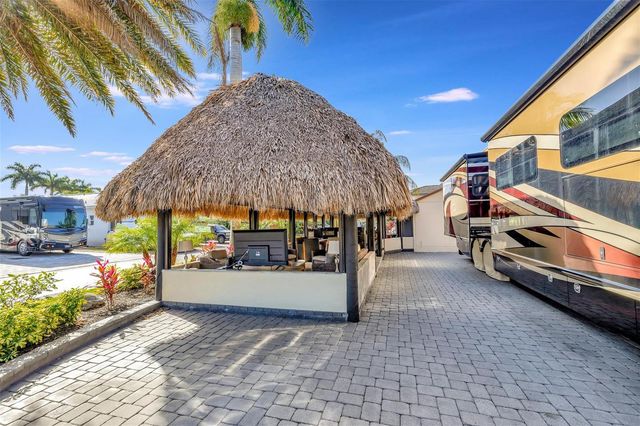 291 N Cortez Drive 291, Margate, FL 33068