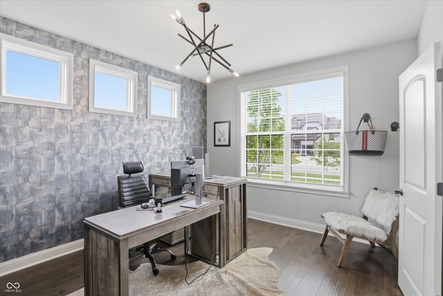5166 Peachtree Road, Zionsville, IN 46077