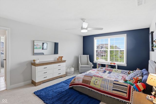5166 Peachtree Road, Zionsville, IN 46077