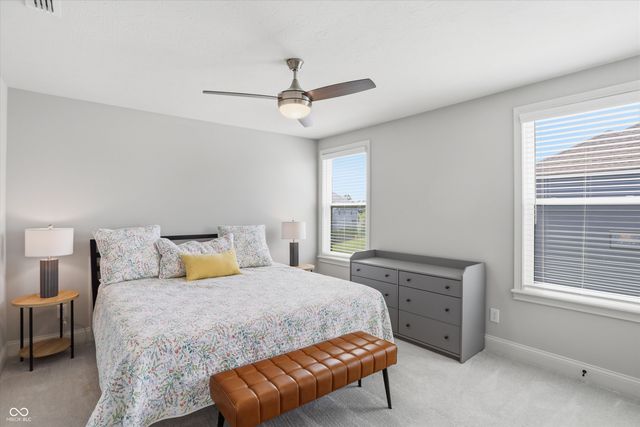 5166 Peachtree Road, Zionsville, IN 46077