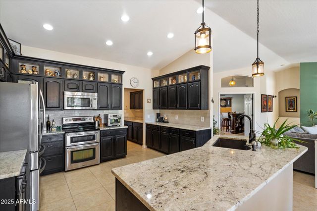 18145 E VENCINO Street, Gilbert, AZ 85298