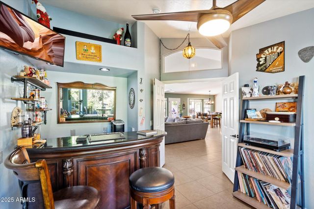 18145 E VENCINO Street, Gilbert, AZ 85298