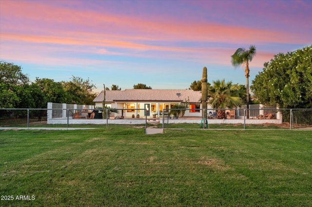 18145 E VENCINO Street, Gilbert, AZ 85298