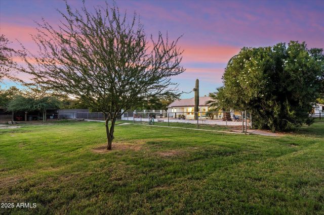 18145 E VENCINO Street, Gilbert, AZ 85298