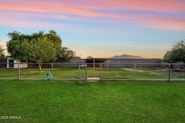 18145 E VENCINO Street, Gilbert, AZ 85298