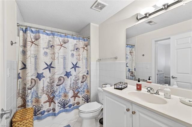 2140 Vista Cir Apt 202, Virginia Beach, VA 23451