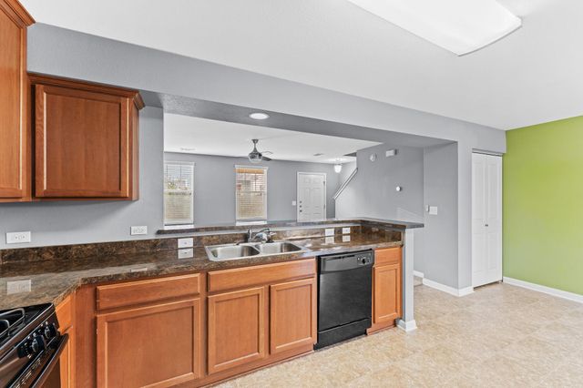 320 Trestle Tree 32, San Marcos, TX 78666