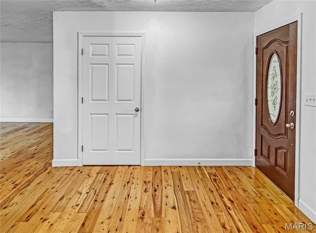 4600 Hilltop Drive, Washington, MO 63090
