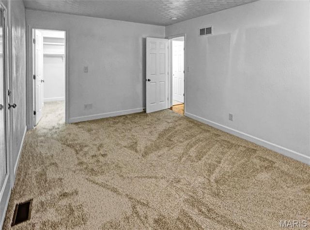 4600 Hilltop Drive, Washington, MO 63090