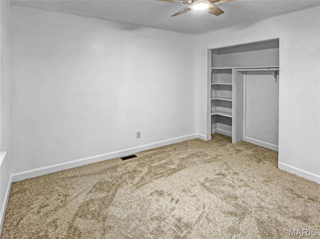 4600 Hilltop Drive, Washington, MO 63090