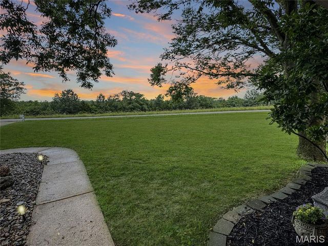 4600 Hilltop Drive, Washington, MO 63090