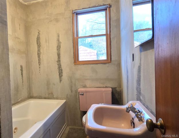 1716A Main Street, Peekskill, NY 10566