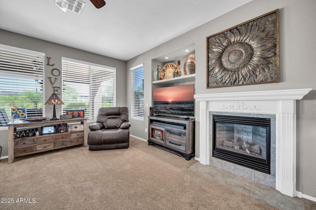 40924 N CROCKETT Trail, Anthem, AZ 85086