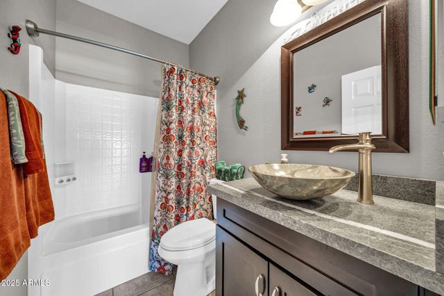 40924 N CROCKETT Trail, Anthem, AZ 85086