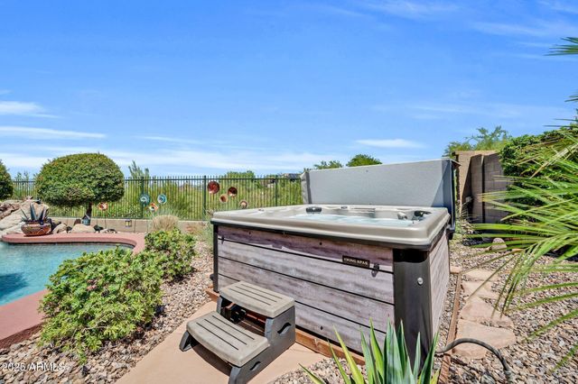 40924 N CROCKETT Trail, Anthem, AZ 85086