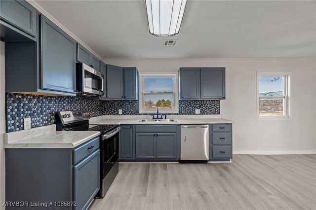 103 State Line Road, Pocola, OK 74902