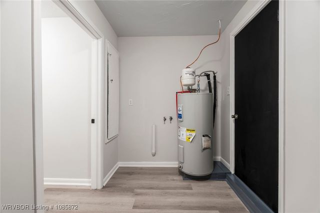 103 State Line Road, Pocola, OK 74902