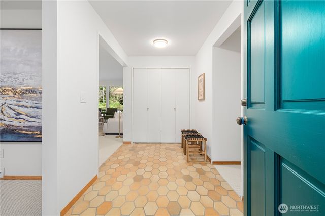 5311 136th Place SW, Edmonds, WA 98026