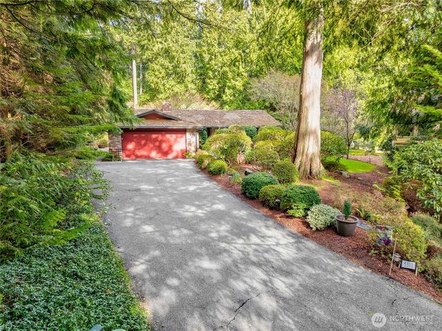 5311 136th Place SW, Edmonds, WA 98026