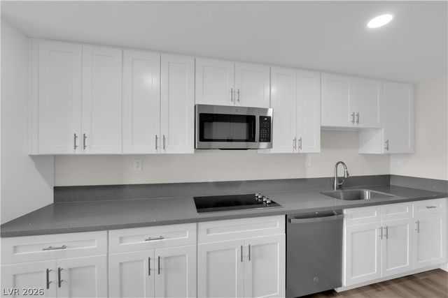750 South Royal Crest Circle 316, Las Vegas, NV 89169