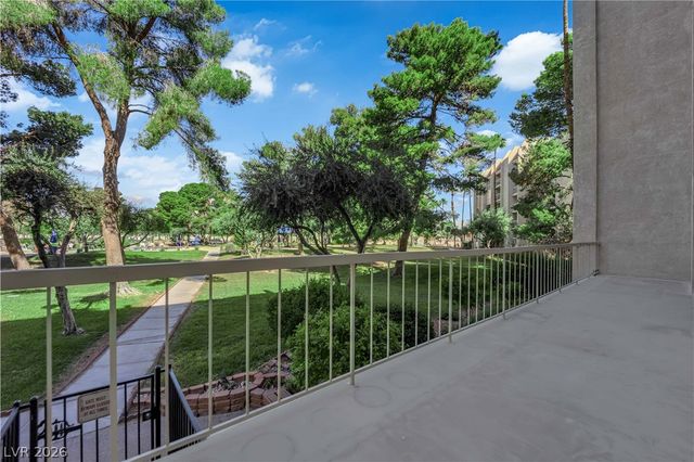 750 South Royal Crest Circle 316, Las Vegas, NV 89169