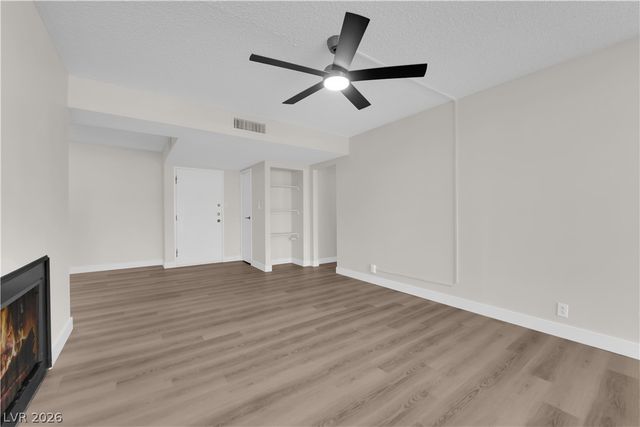 750 South Royal Crest Circle 316, Las Vegas, NV 89169