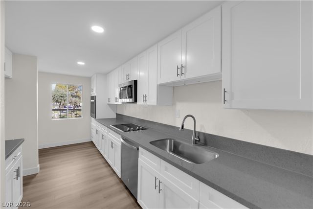 750 South Royal Crest Circle 316, Las Vegas, NV 89169