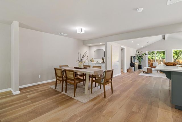 4632 Sunset Dr, Sacramento, CA 95822