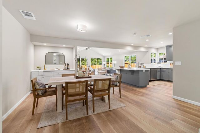 4632 Sunset Dr, Sacramento, CA 95822