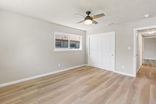 4632 Sunset Dr, Sacramento, CA 95822