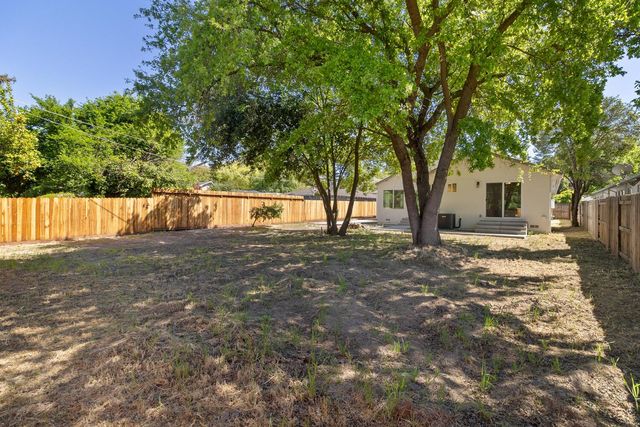 4632 Sunset Dr, Sacramento, CA 95822