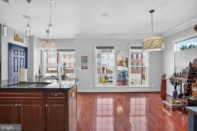 43549 WHITE CAP TER, Chantilly, VA 20152