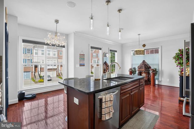 43549 WHITE CAP TER, Chantilly, VA 20152