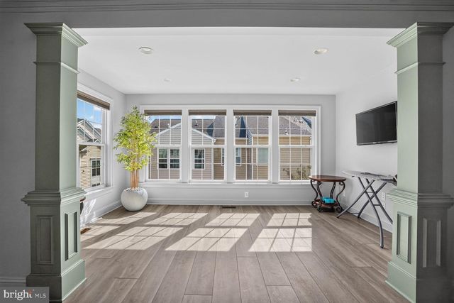 43549 WHITE CAP TER, Chantilly, VA 20152